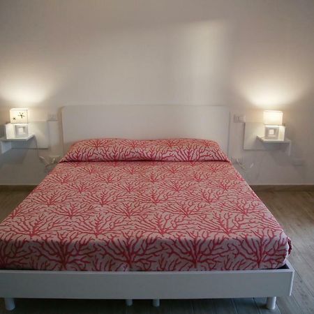 B&B Le Tre Spiagge Calasetta Ngoại thất bức ảnh